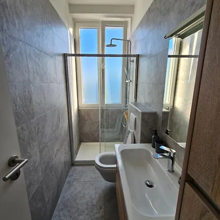 Sunrise Apartment